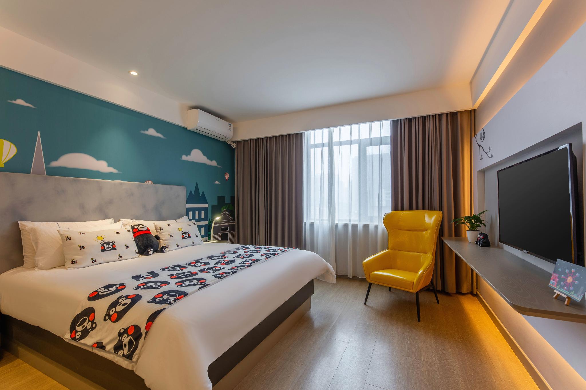 Baiyulan Hotel (Wuhan Meiyuan Xiaoqu Metro Station Dingziqiao) 7/27