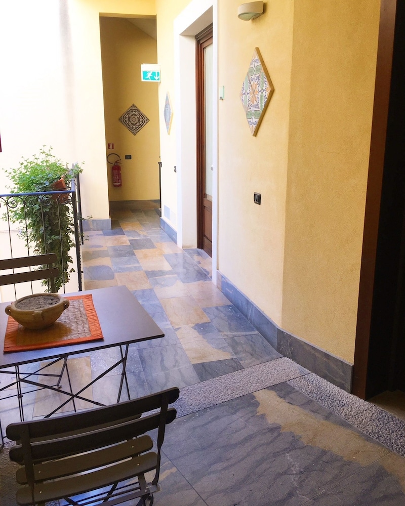 Al San Domenico Residence 25/50