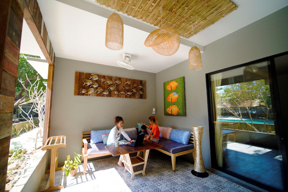 Villa Cha Cha Chaolao Beach Resort 38/60