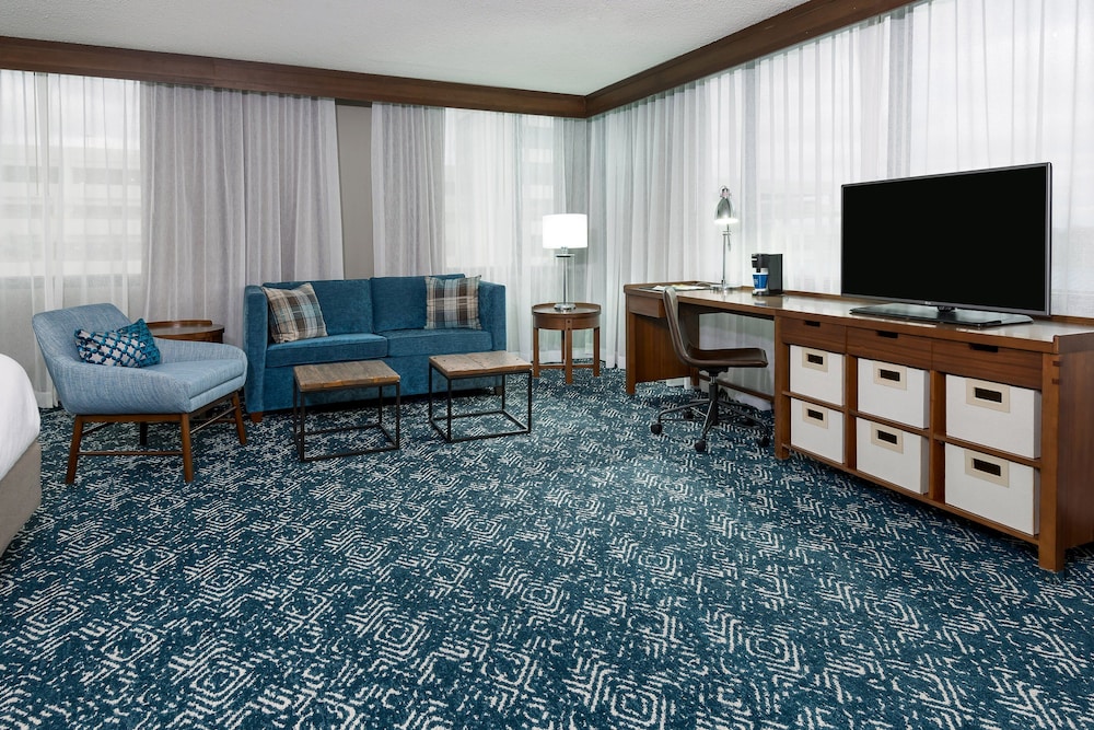 Four Points by Sheraton Huntsville Airport 14/33