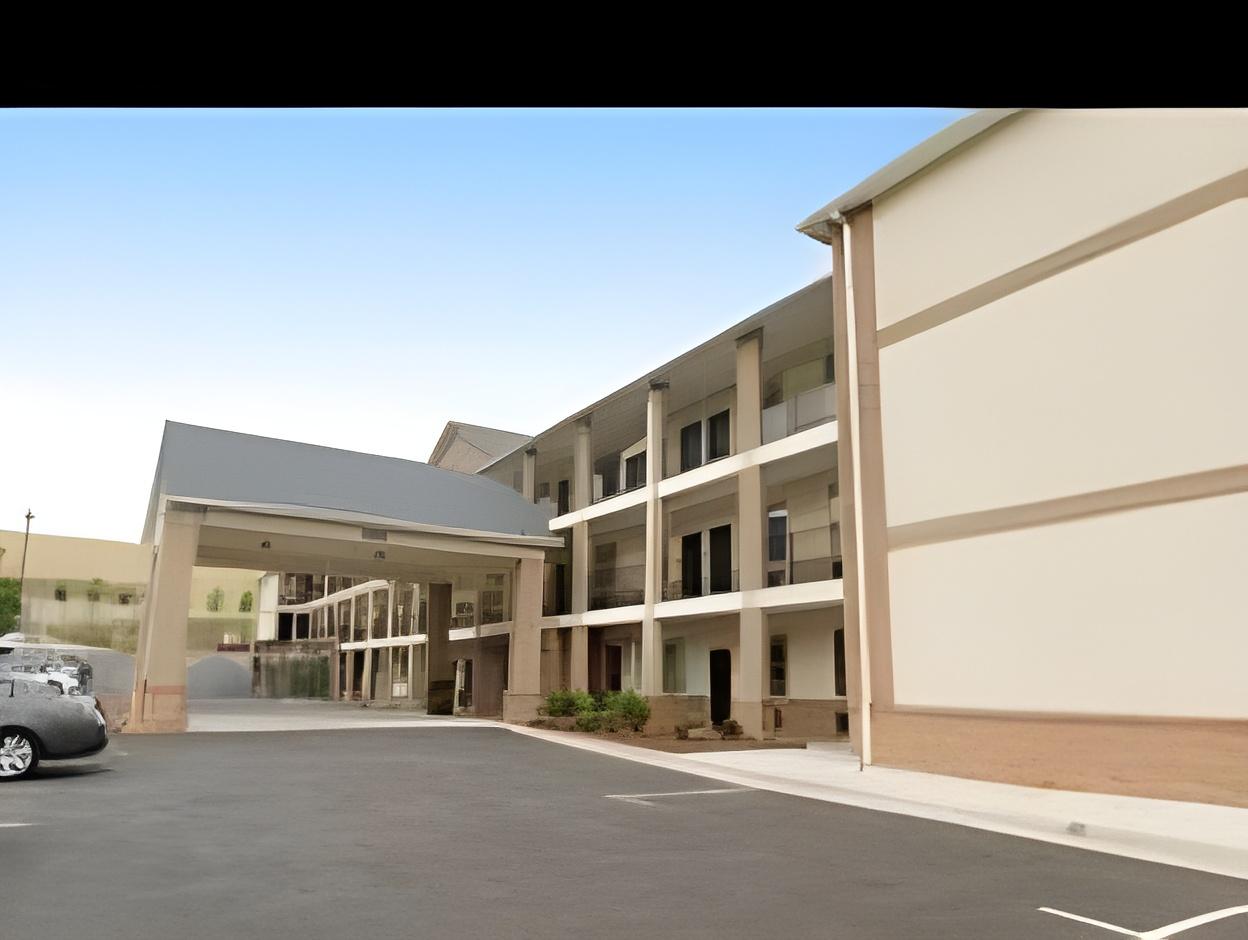 The Garden Inn Hotel 11/13