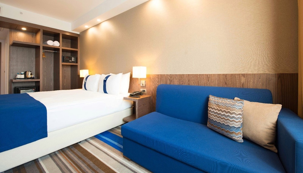 Liv City Hotels 15/69