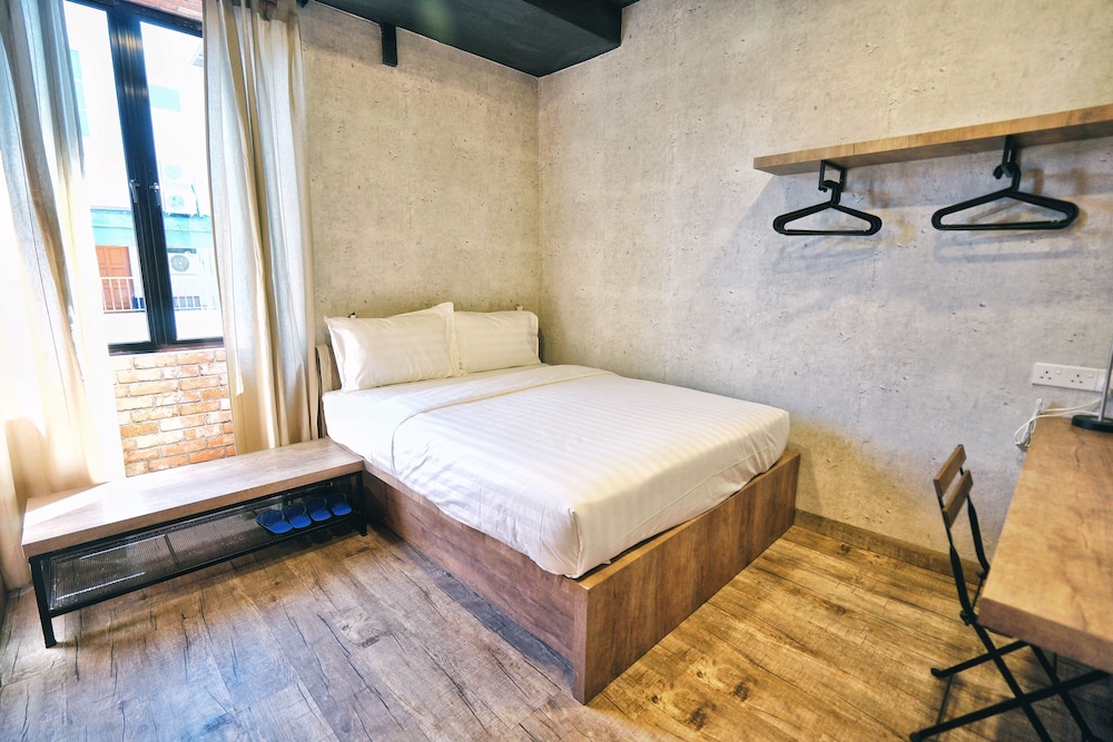 غرفة قياسية بسرير كوين، Cube Bed Station - Hostel 2/3