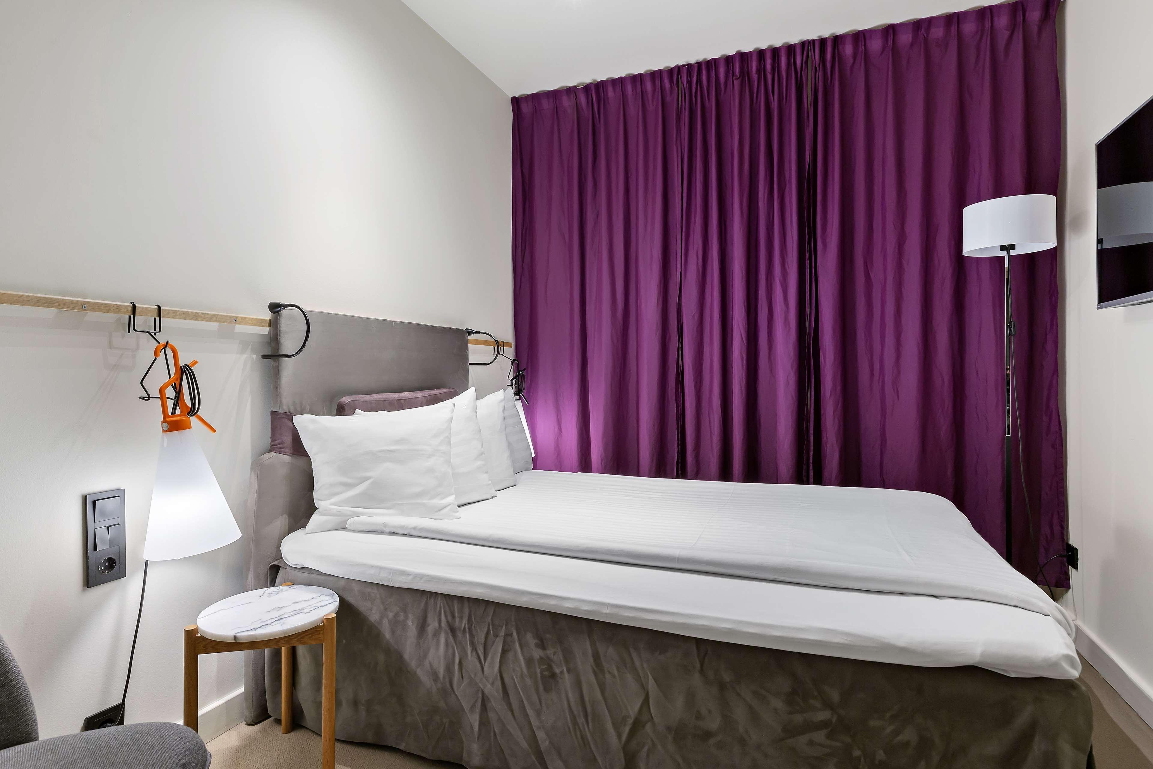 Inner, Double Bed