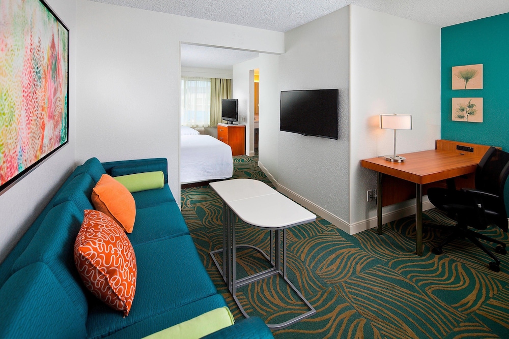 SpringHill Suites by Marriott Orlando Lake Buena Vista in the Marriott Village 12/58