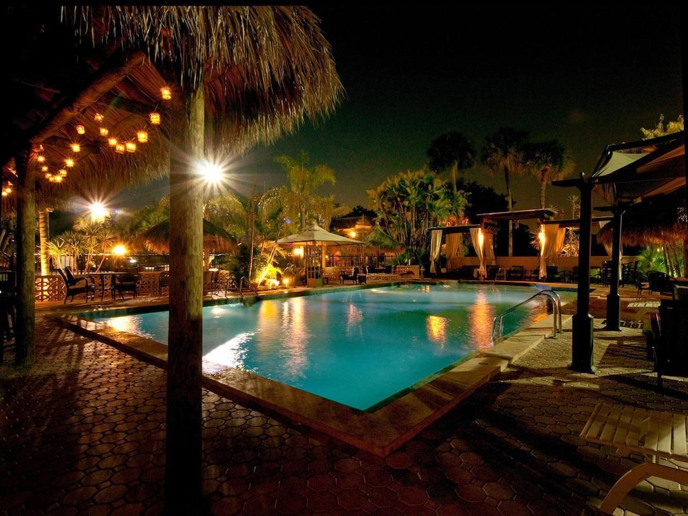 Tahitian Inn & Spa photo1