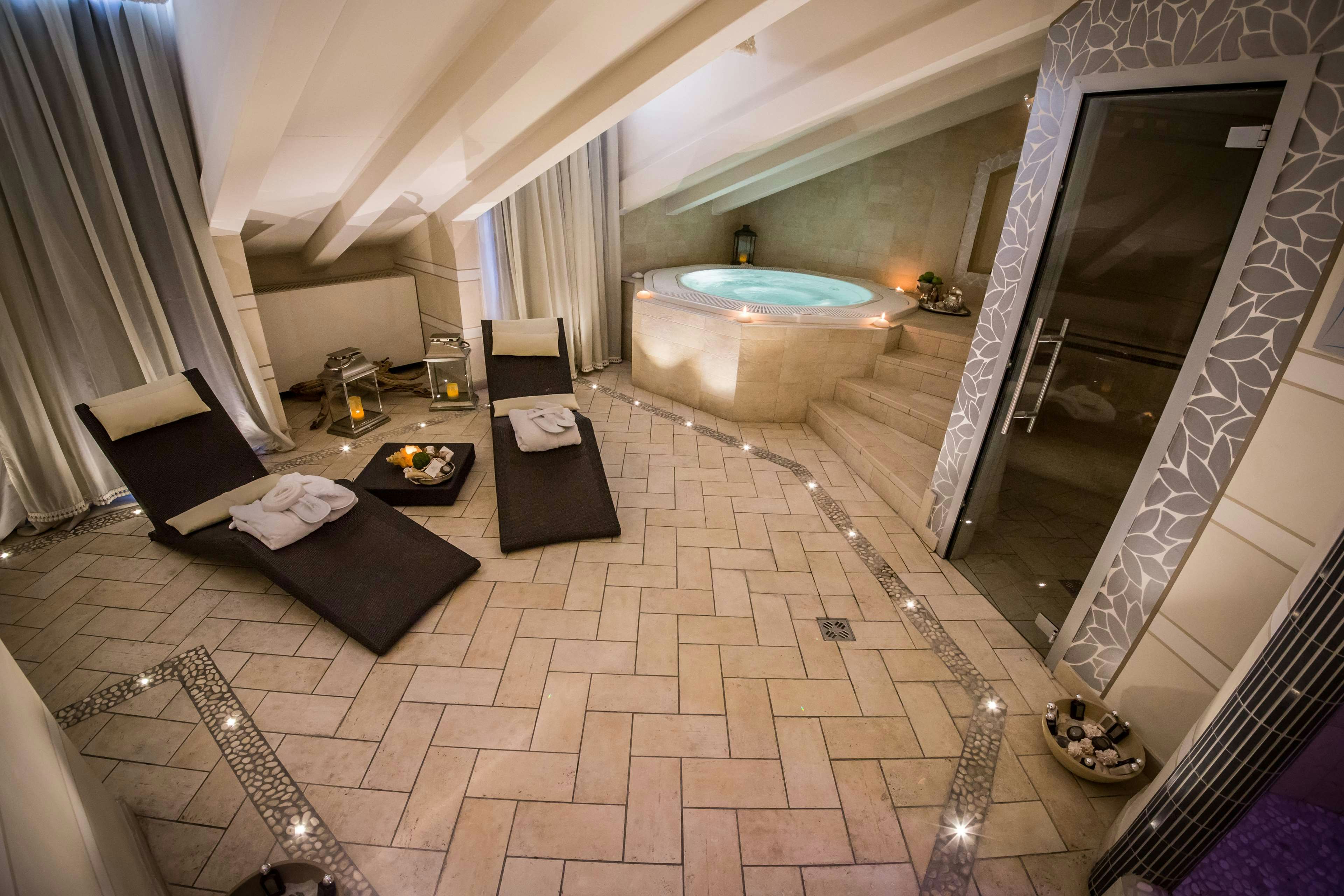 Victoria Hotel Letterario 30/40