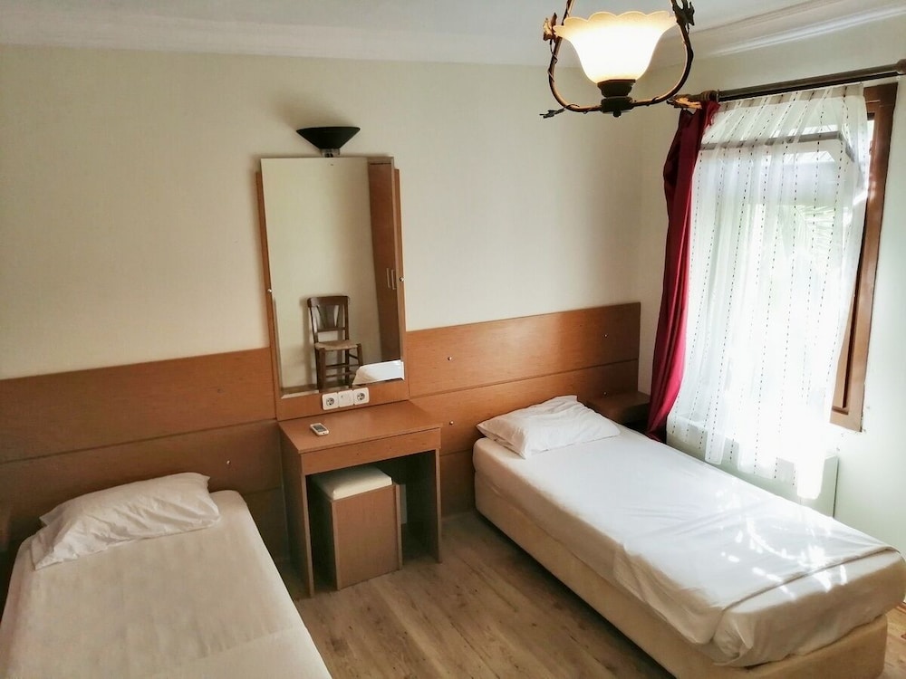 Assos Büyük Yildizsaray Otel 15/50