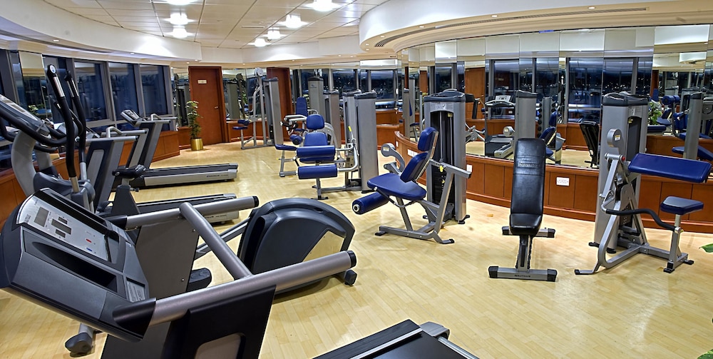 DoubleTree by Hilton Dubai Port Saeed. 34/65
