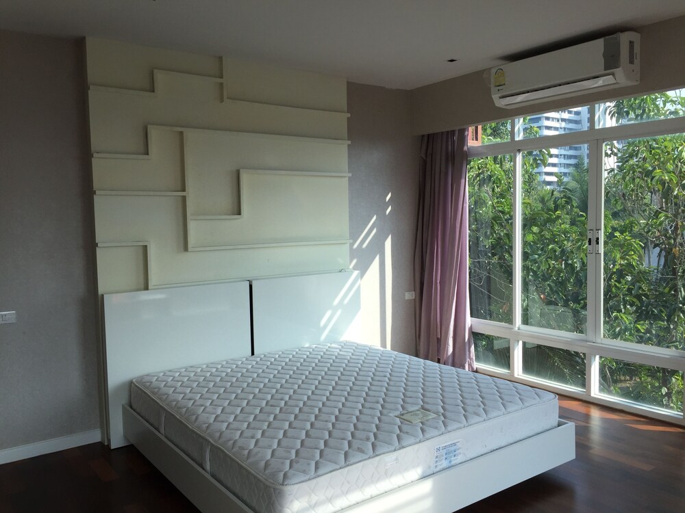 Beachfront Family Penthouse Hua Hin 18/50