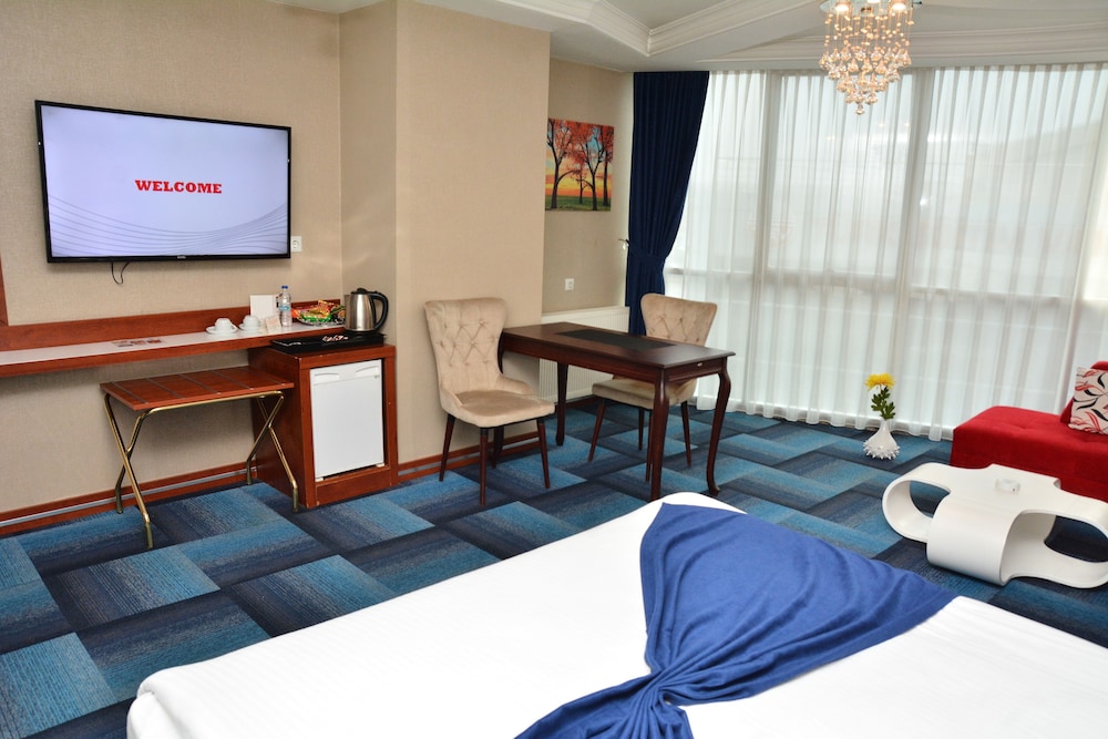 Business Grand Hotel 43/50