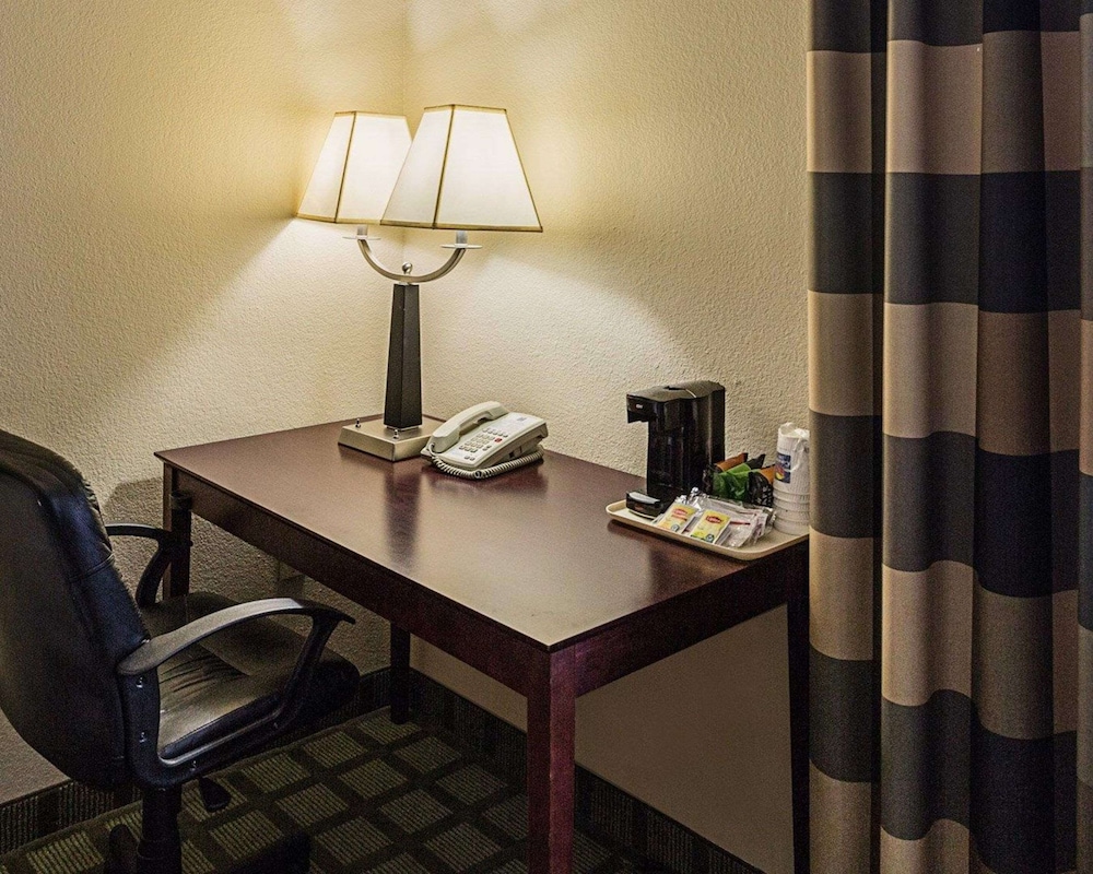 Comfort Inn Southwest Fwy at Westpark 44/47