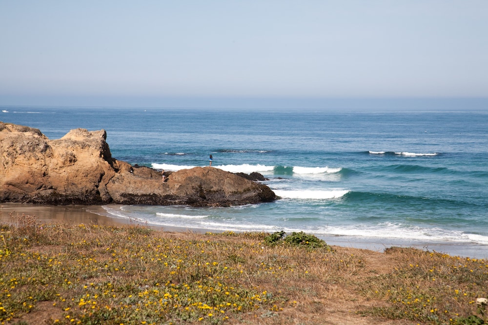 The Beach House Inn 18/28