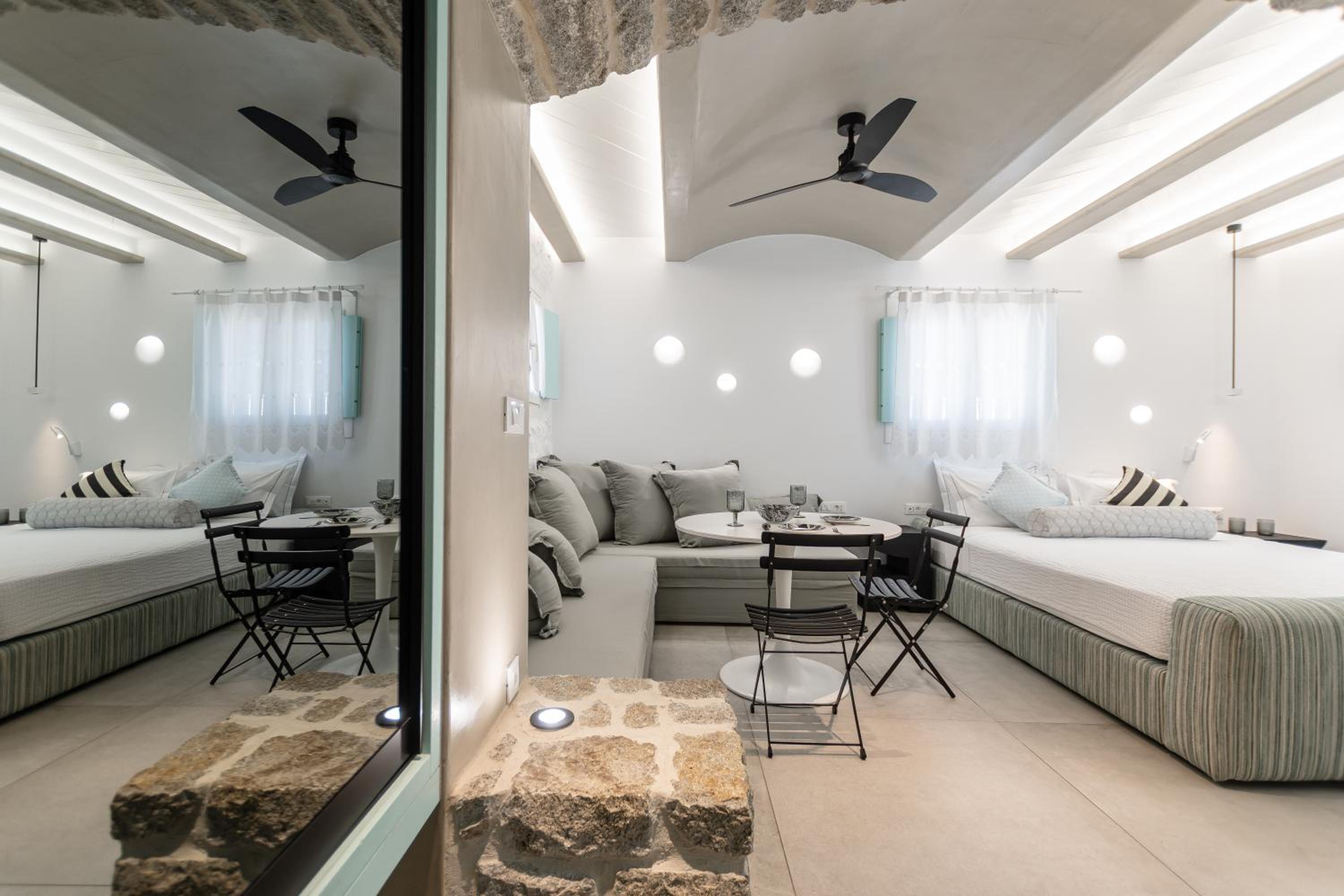 EXECUTIVE, SUITE, JETTED TUB