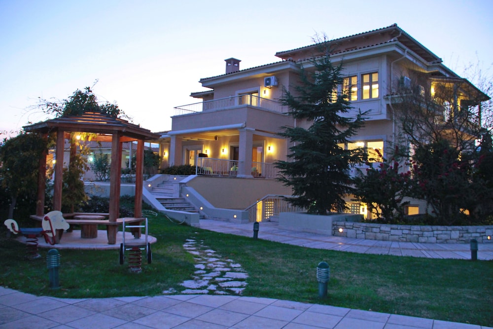Villa Metaxas 40/50