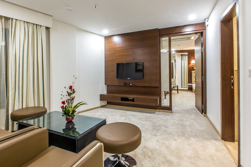 Clarks Inn Suite Gwalior 9/41