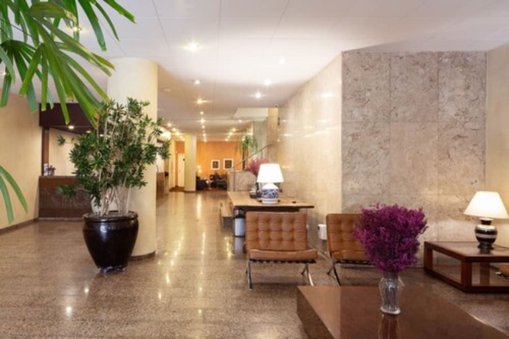 Rojas All Suites Hotel 8/56