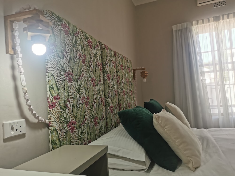 Little Scotia Guest House 17/21