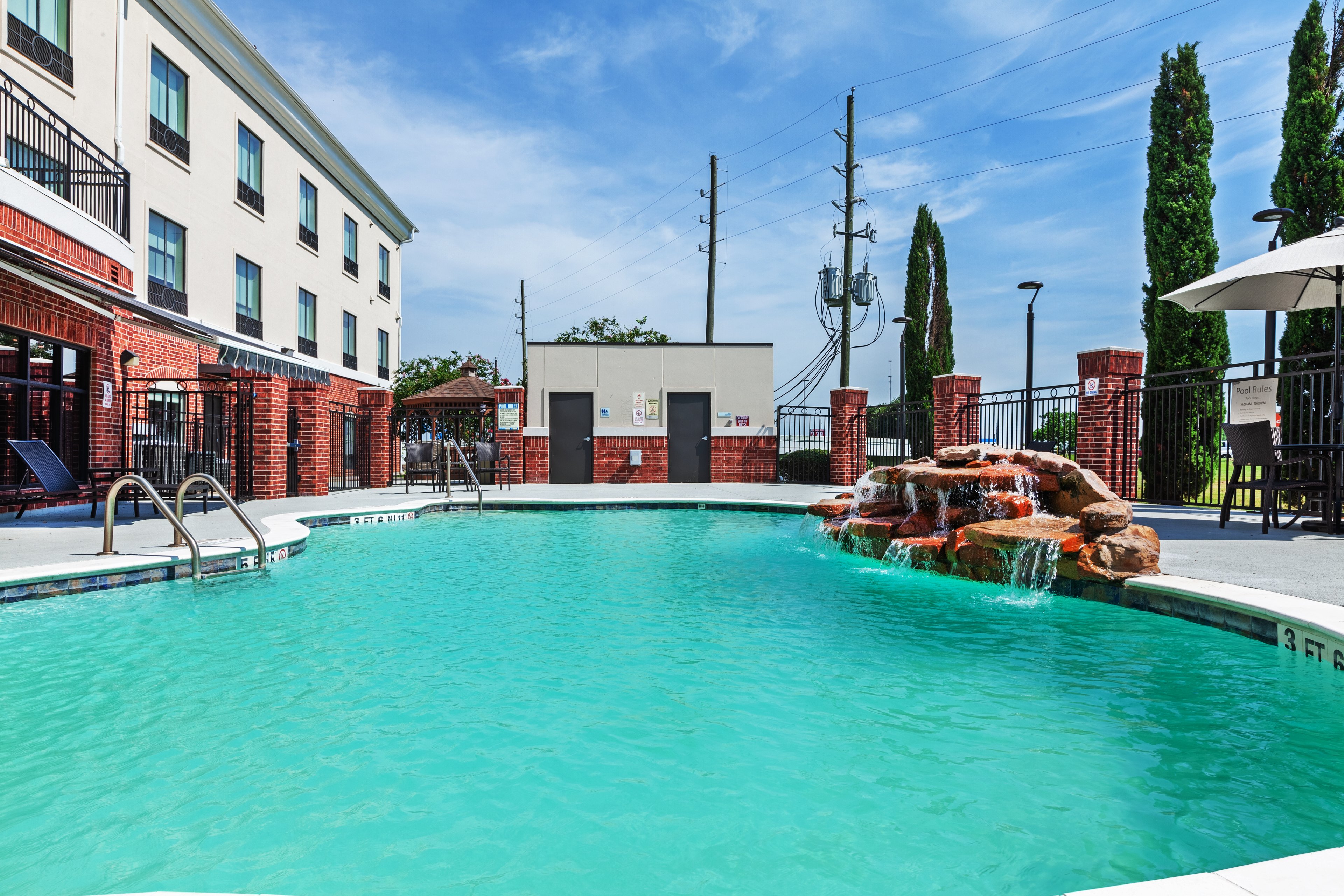 Holiday Inn Express Hotel & Suites Sealy 47/47