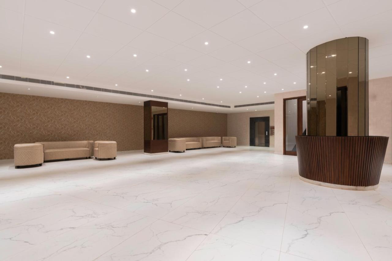 Lobby at Clarks Inn Dehradun, DEHRADUN