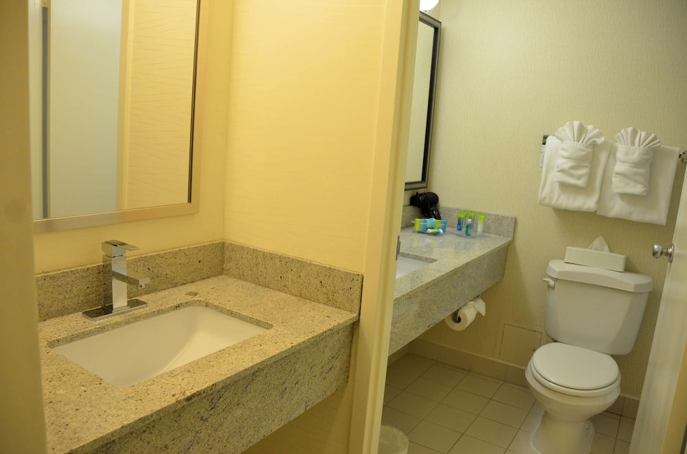 Radisson Hotel Sudbury, ON 7/54