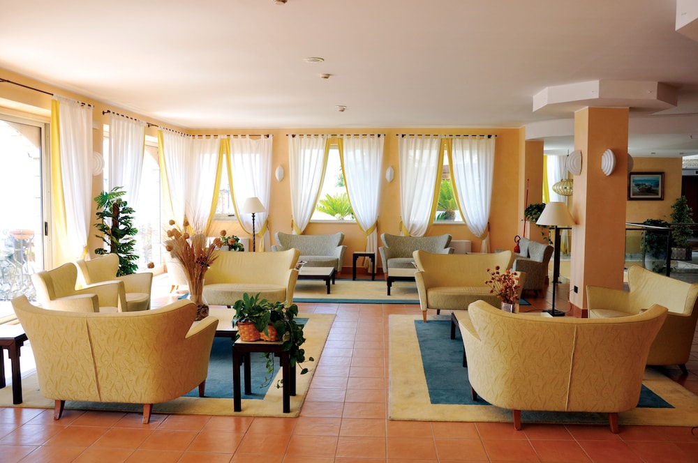 Hotel Ariston and Palazzo Santa Caterina 31/50
