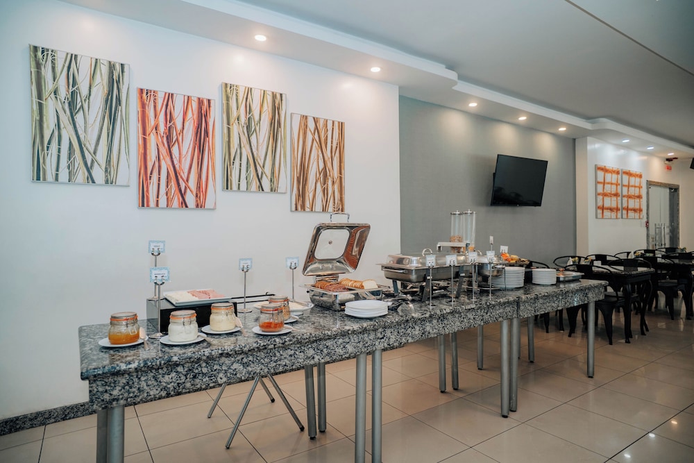 Hotel Mar Azul 58/72