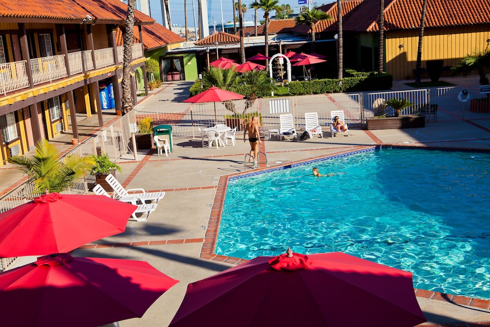 Guesthouse Hotel Norwalk 6/33