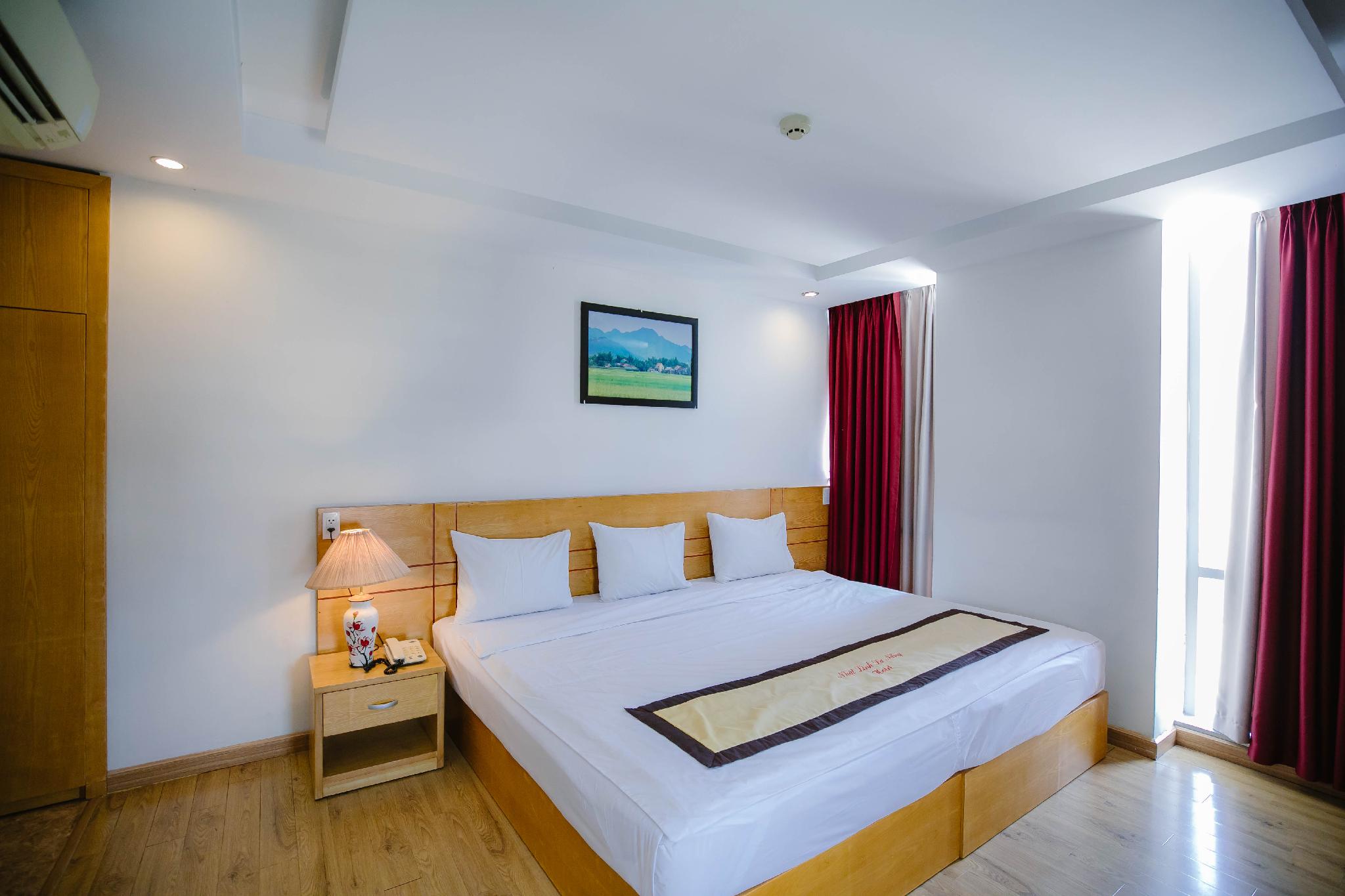 Deluxe, Double Bed