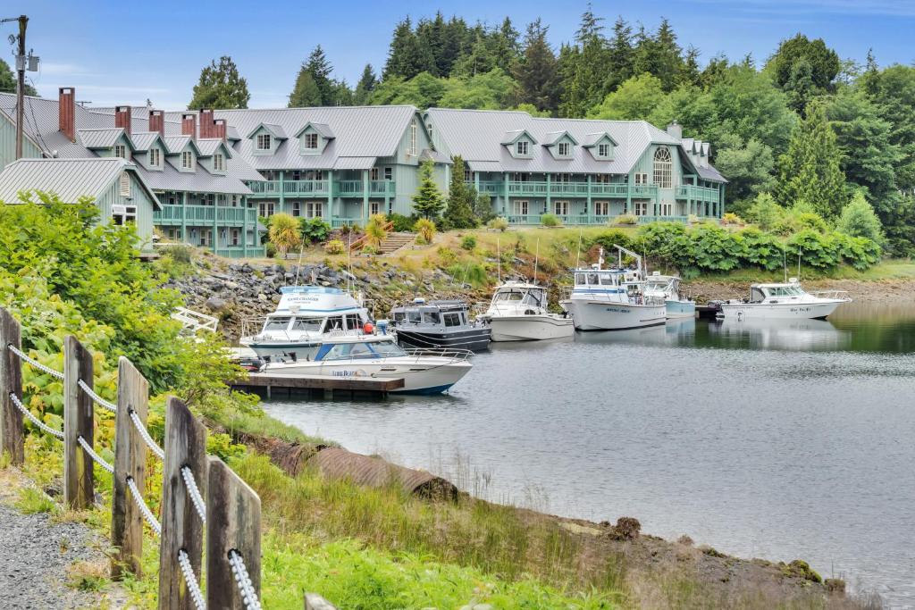 Canadian Princess Lodge 30/35