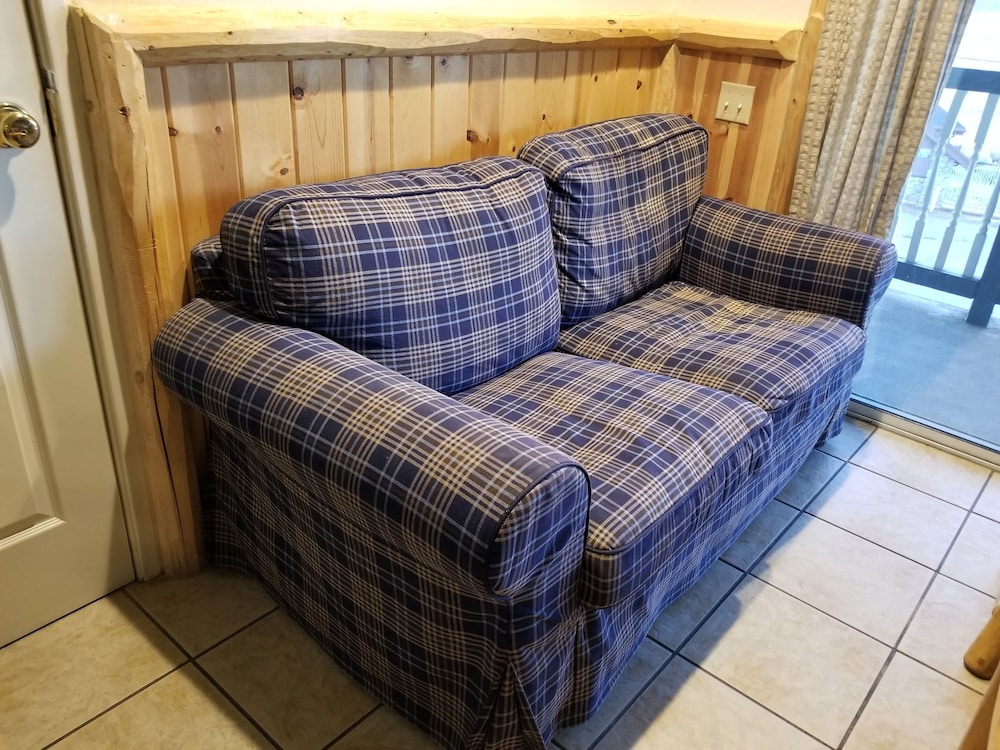 Fireside Lodge 35/50