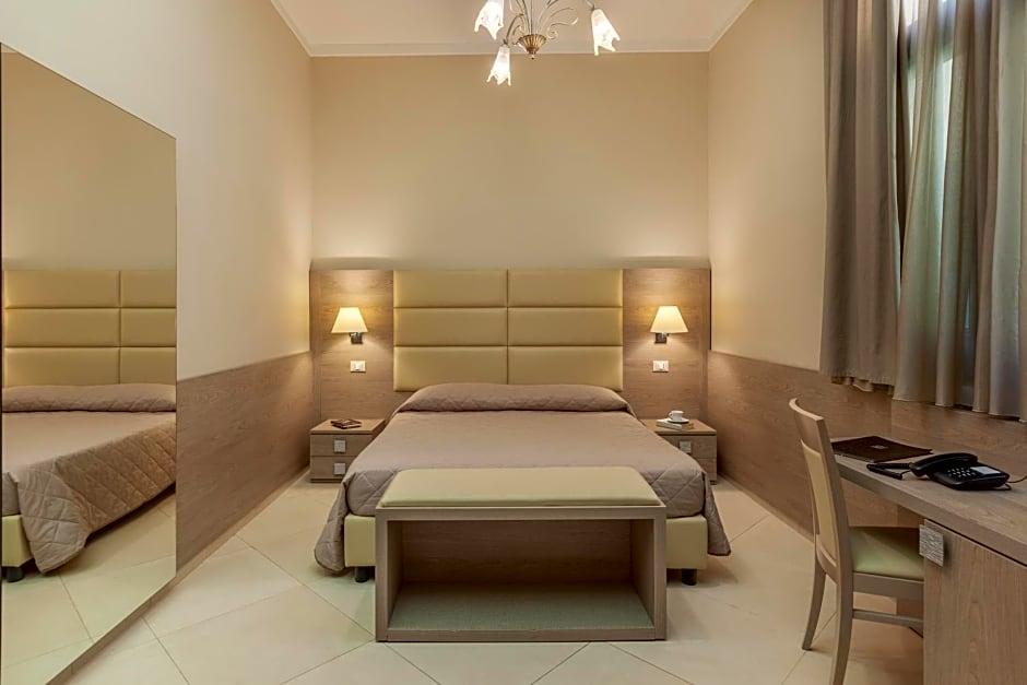 Ghibli Hotel 40/57