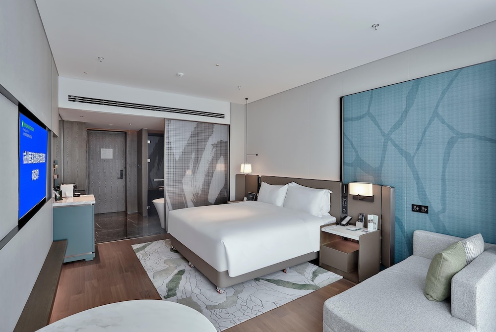 غرفة ديلوكس بسرير كينج، Wyndham Garden Hotel Xixi Hangzhou 2/4