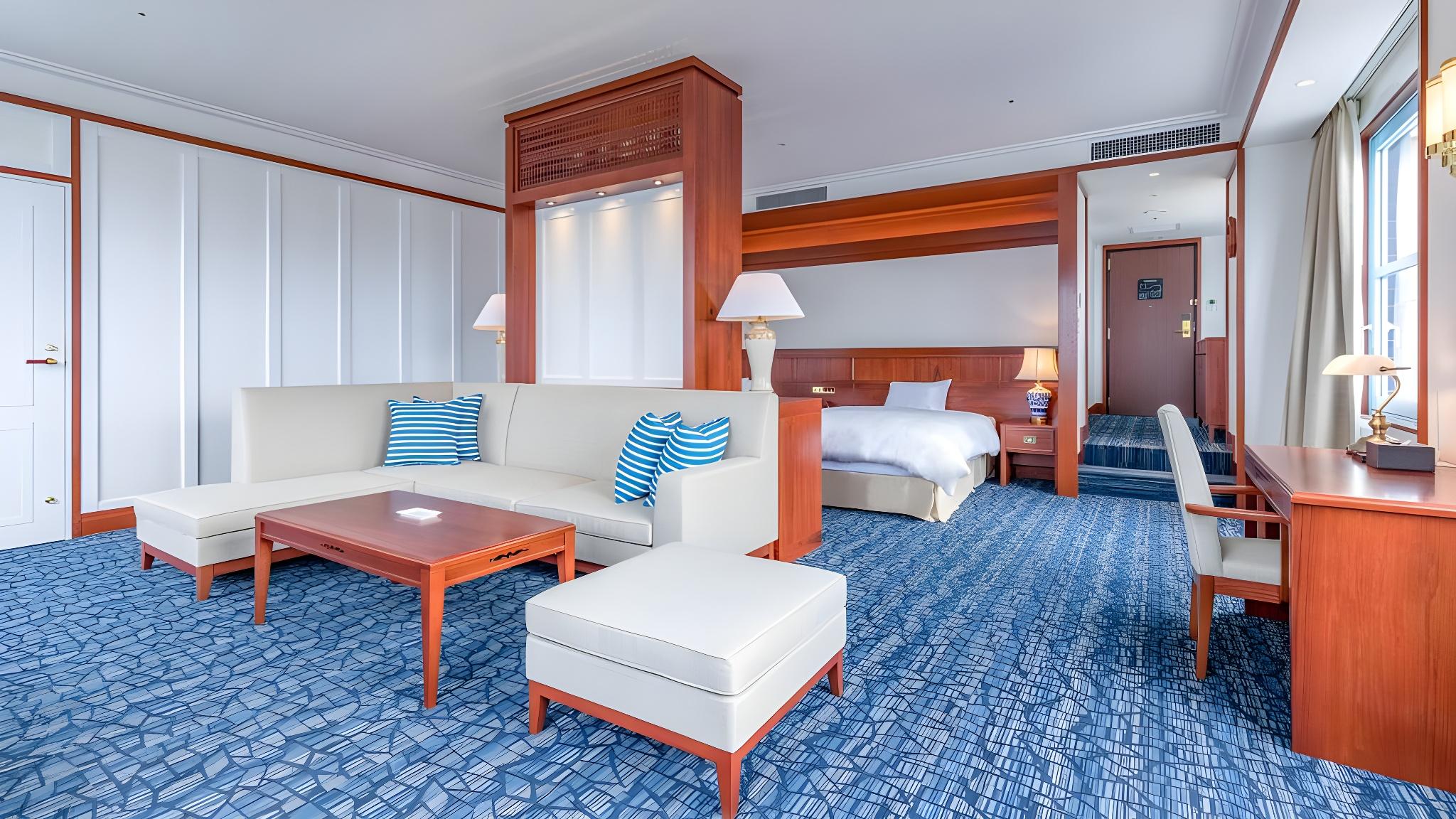 Ocean, Premier, Suite