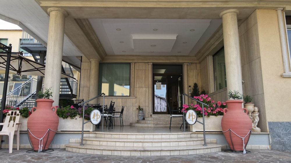 Hotel Dei Pini 43/62