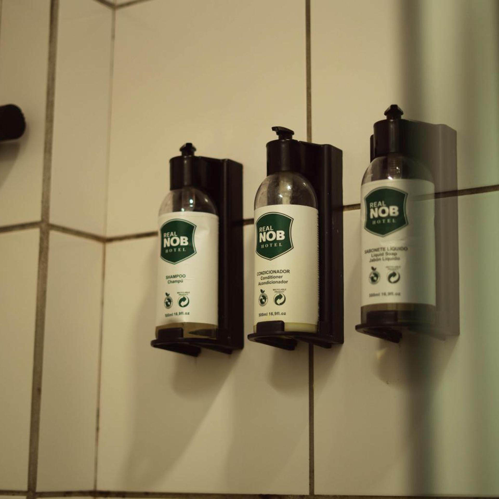 Real NOB Hotel 25/60