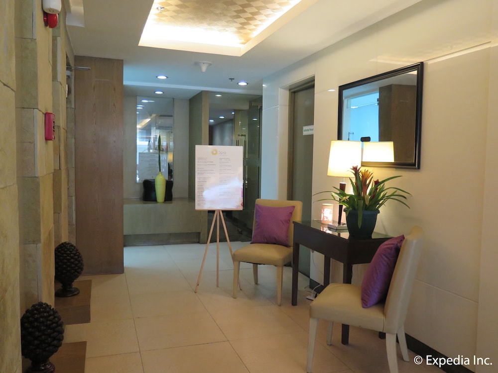 One Tagaytay Place 44/56