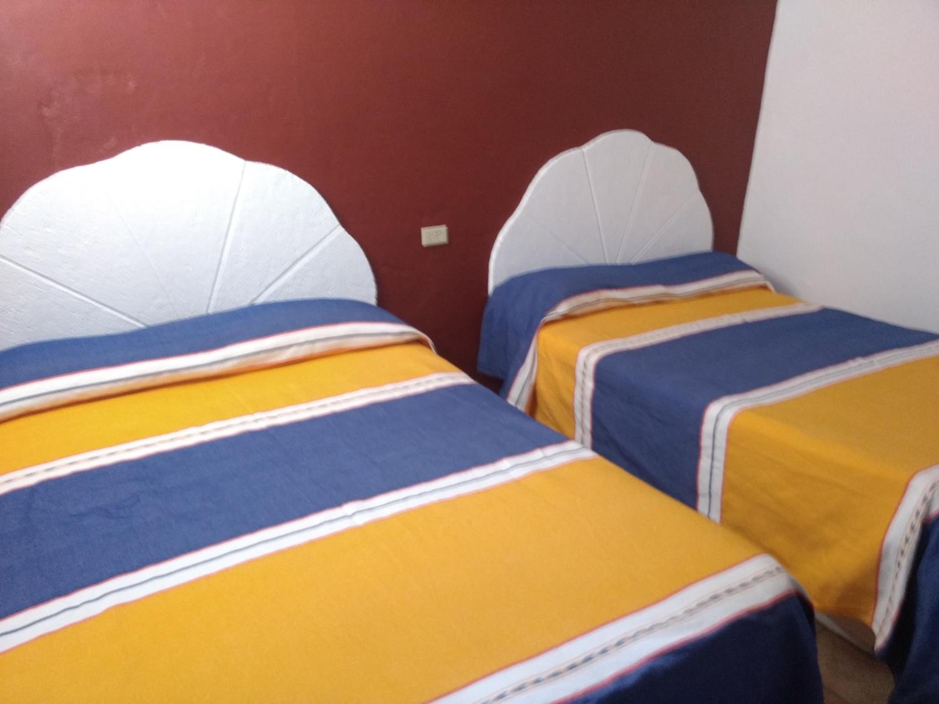 Hotel Hacienda Morales 30/50