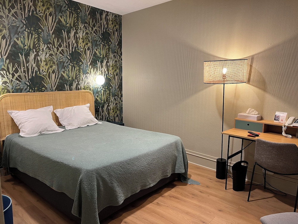 Hotel the Originals Le Treport La Villa Marine 38/68