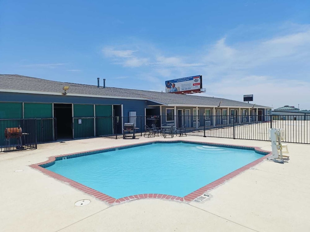 Hotel O Bien Venido Pearsall I-35 15/17