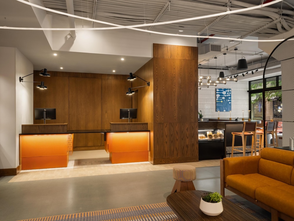 Hotel 38 New York City, Tapestry Collection by Hilton 4/52