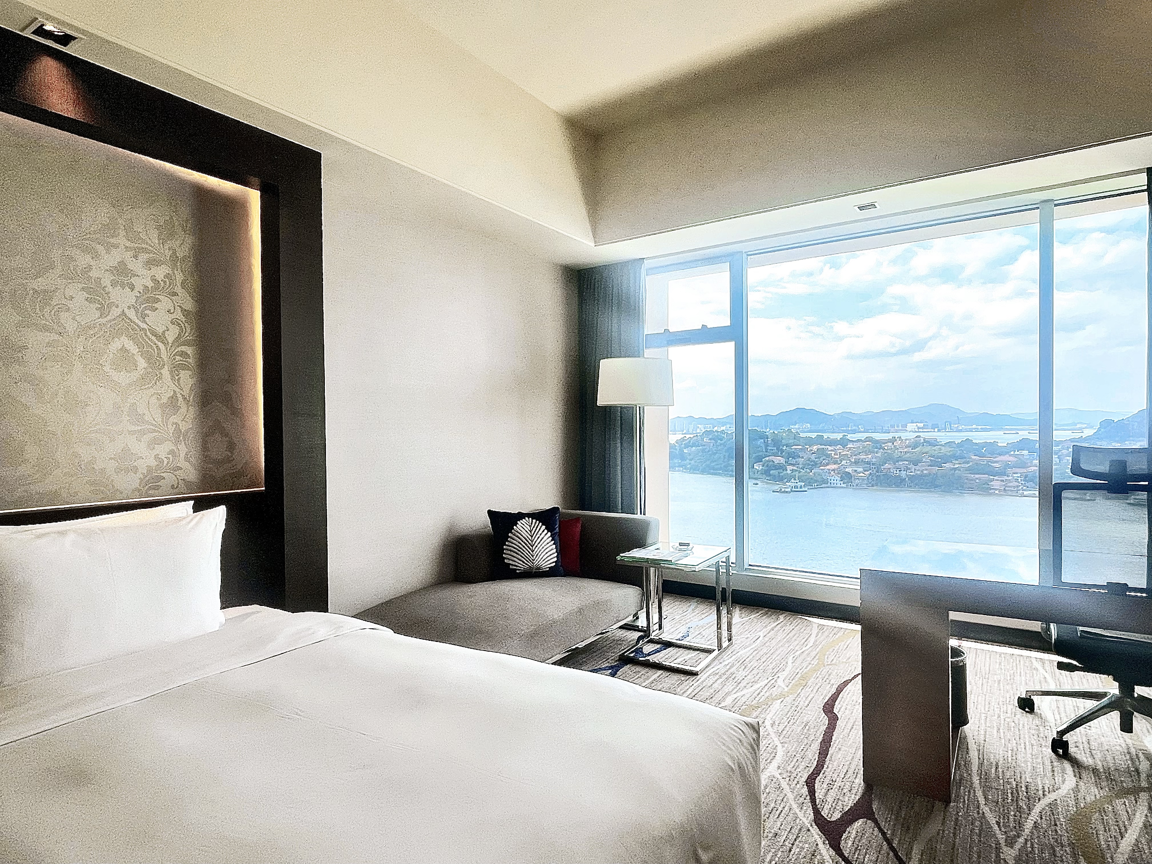 Premium, Twin Beds, Jangle View