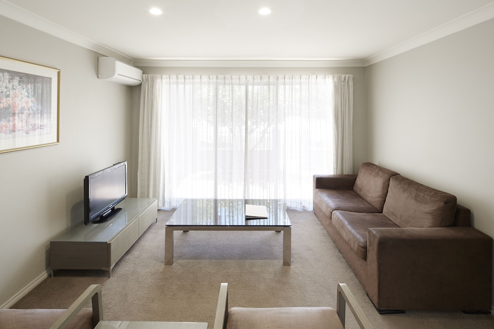 Pinnacle Apartments، كانبرا 28/43