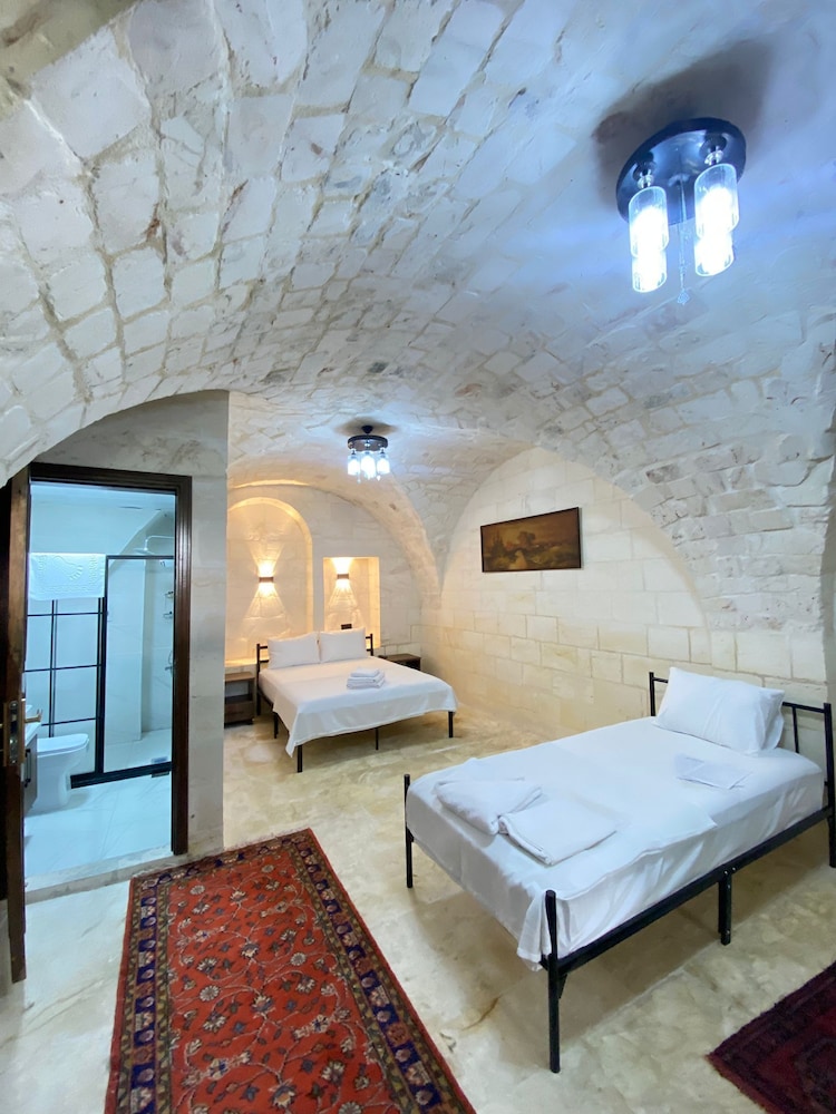 Sefer Tepe Otel 10/41