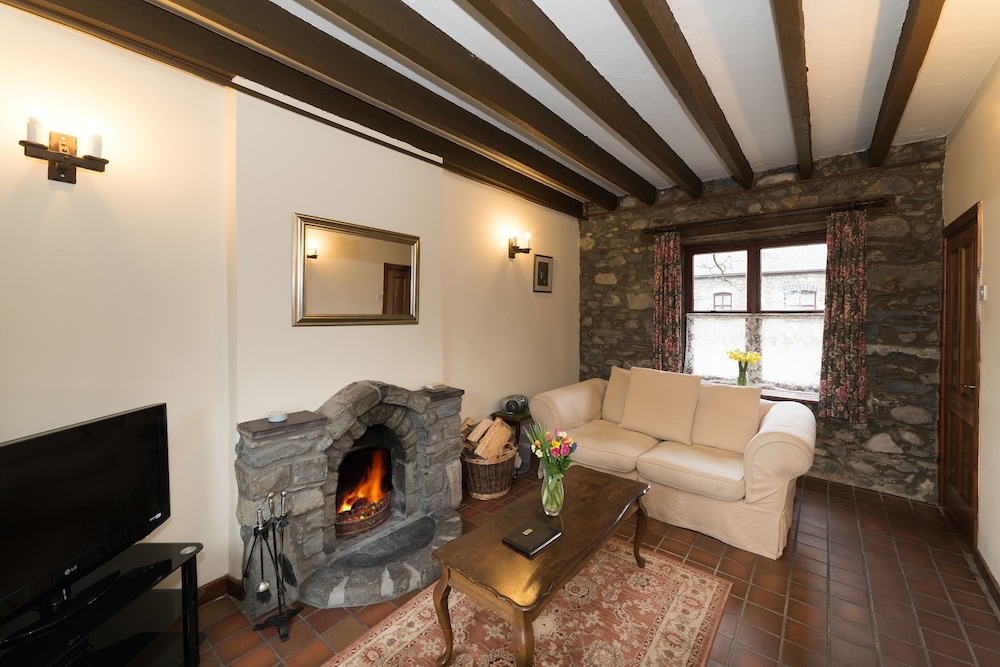 Conwy Valley Cottages 28/50
