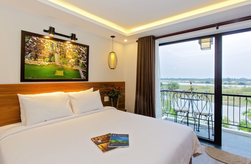 Riverside Impression Homestay Villa 24/65
