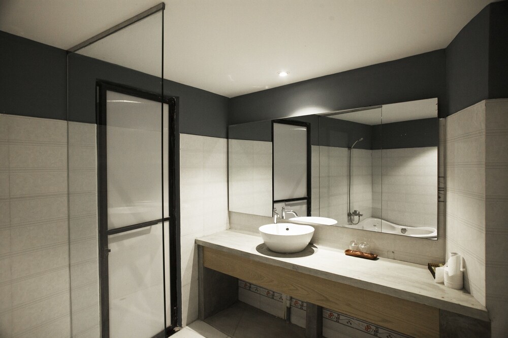 HOANG PHI HOTEL 49/50