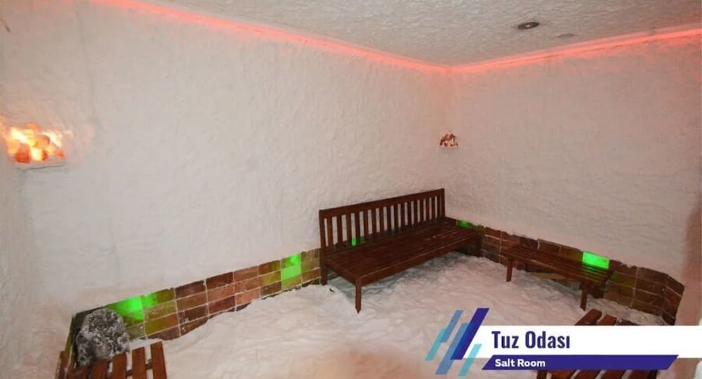 WHITE TUANA THERMAL YALOVA 49/69