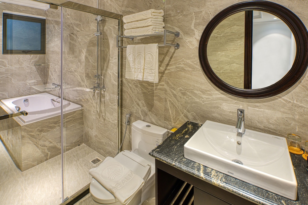 The Almin Hotel Halong 27/33