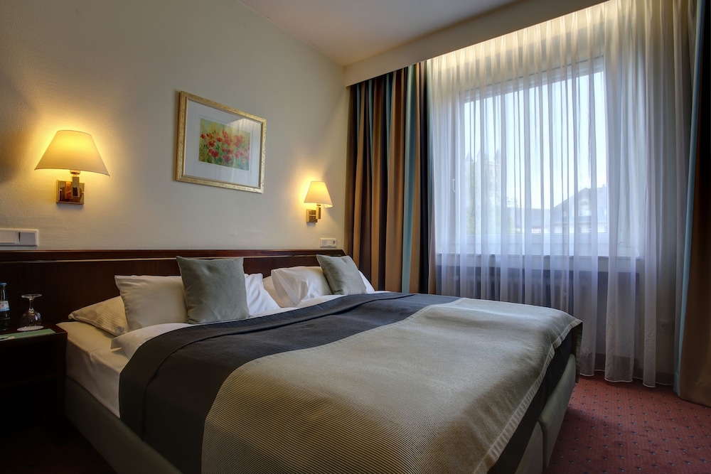 Trip Inn Hotel Esplanade 10/71
